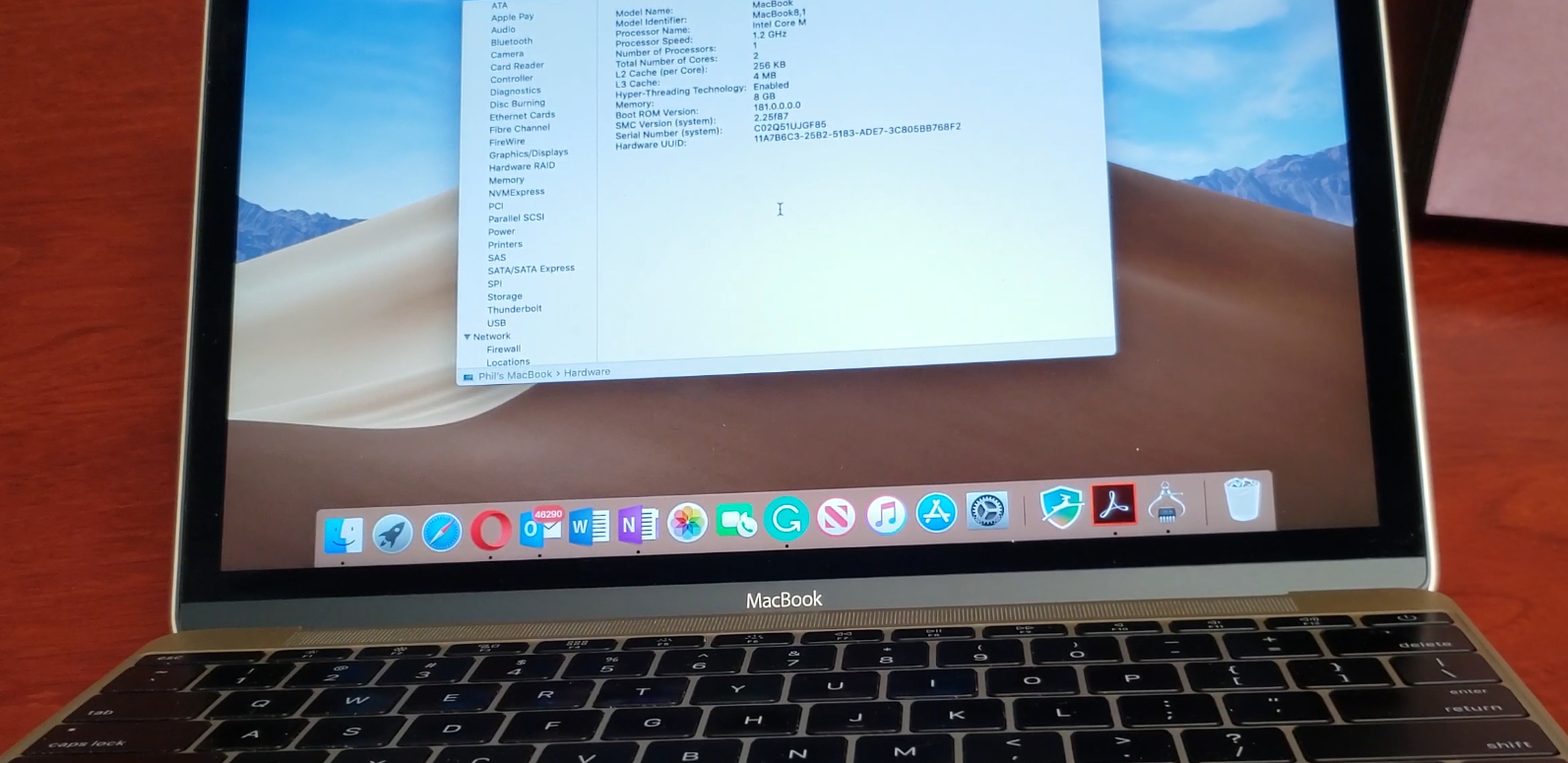 macbook gold apple pro