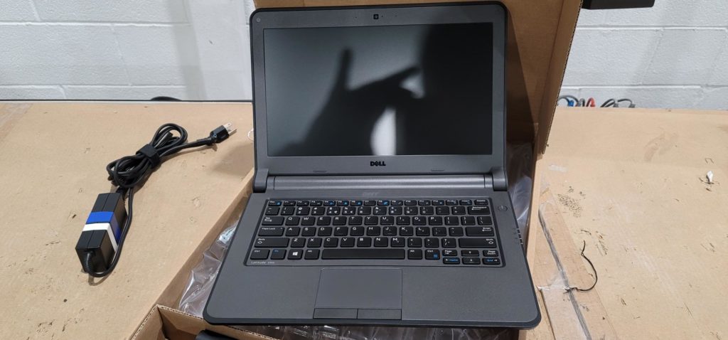 DELL LATITUDE 3350